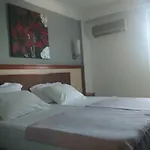 Gizem Special Class Side