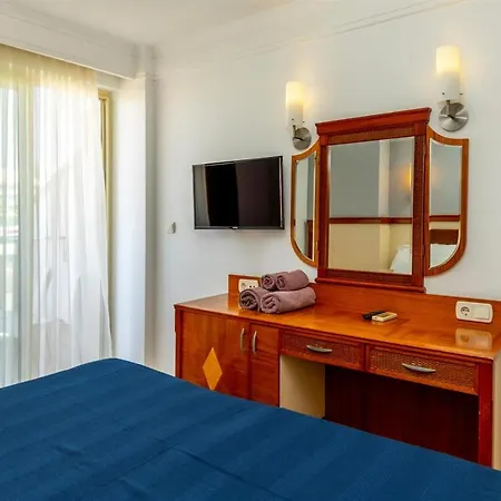 Gizem Special Class Hotel Side